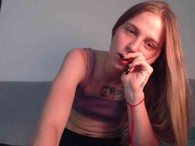Littlemolly1 webcam