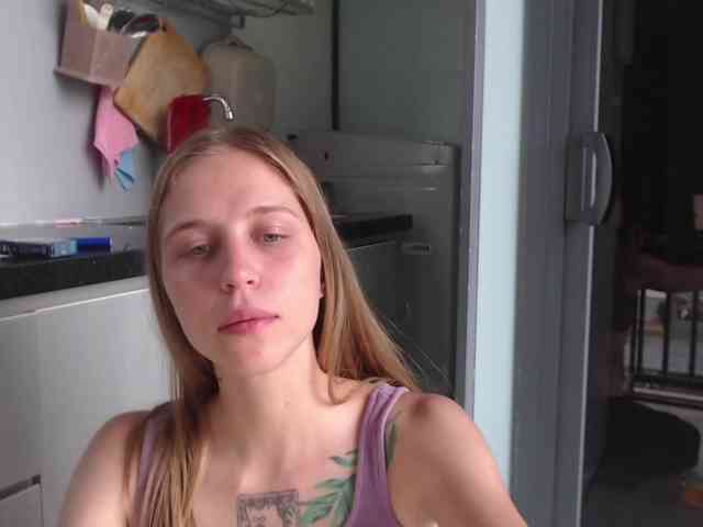 Littlemolly1 webcam