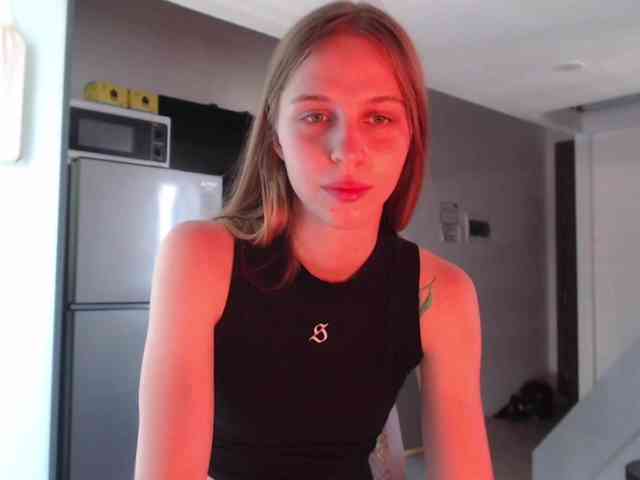 Littlemolly1 webcam