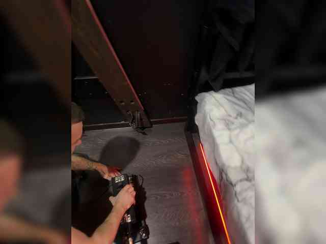 cam chat room Vertigo1907