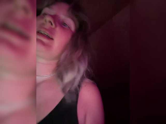  Natali-M chat room
