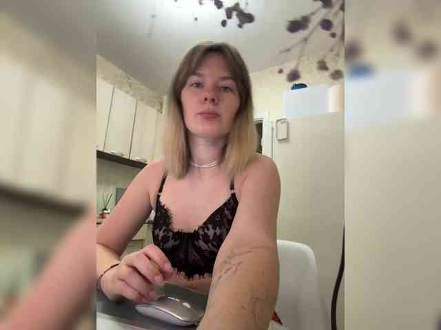 MarusyaM webcam
