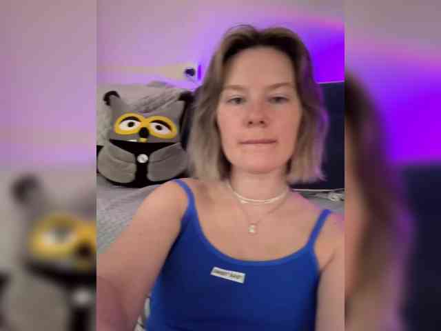 MarusyaM webcam