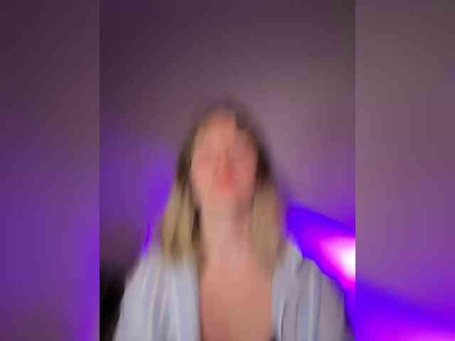 MarusyaM webcam