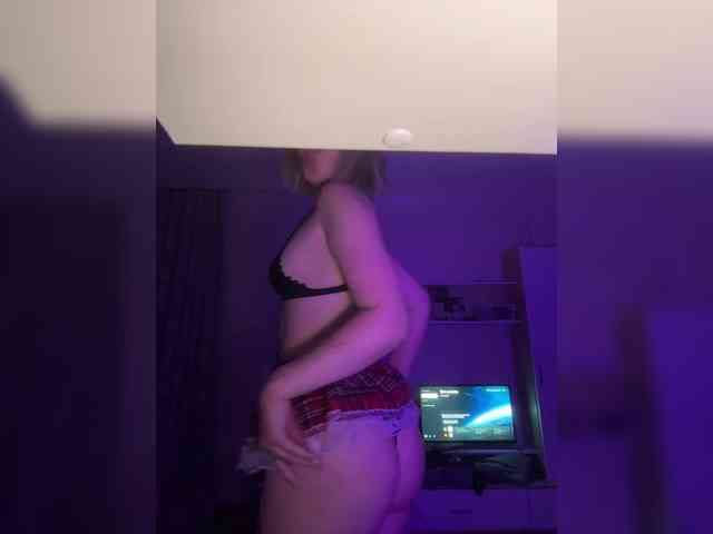 MarusyaM webcam