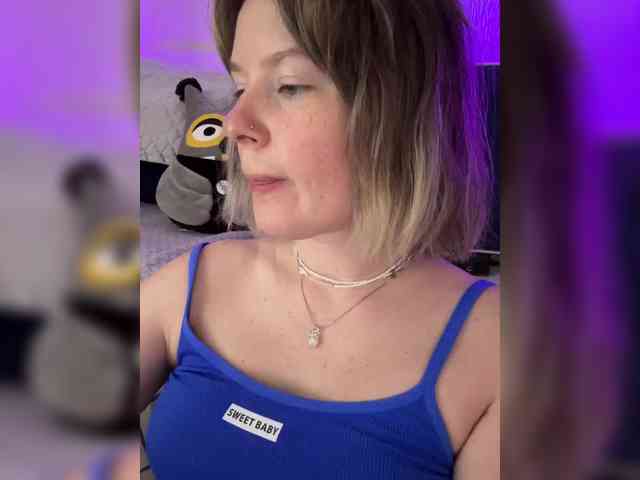 MarusyaM webcam