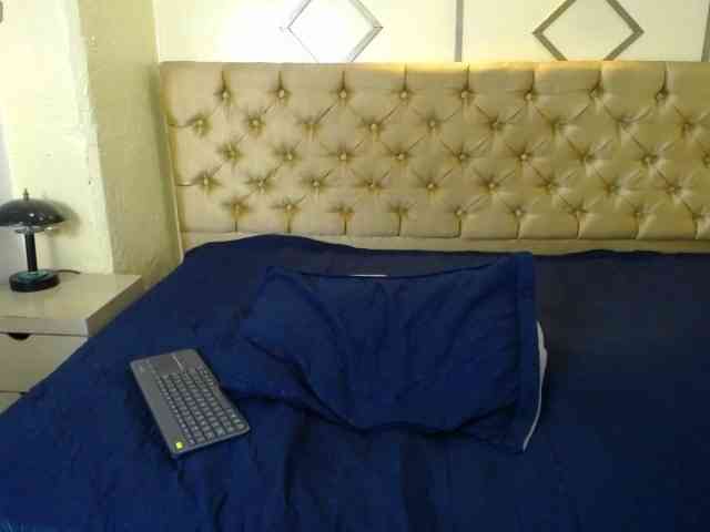 EstrellaDeCarne webcam