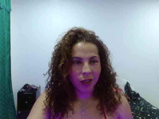 YanisAriel webcam