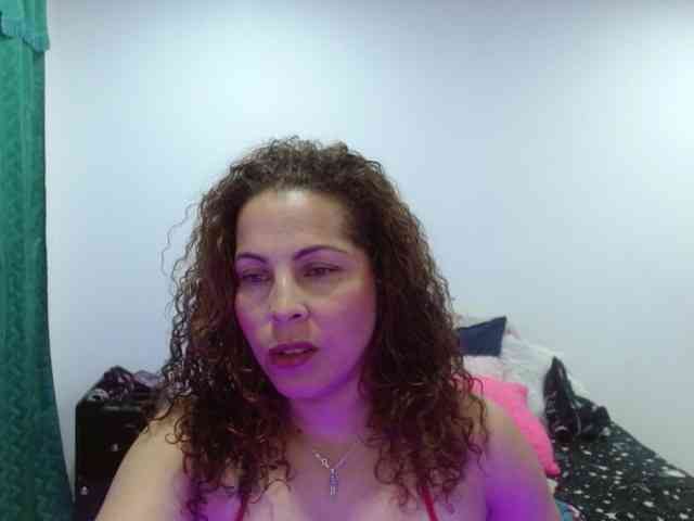 YanisAriel webcam
