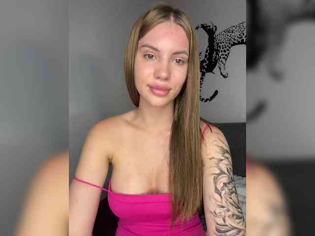 Sweet-peacha webcam