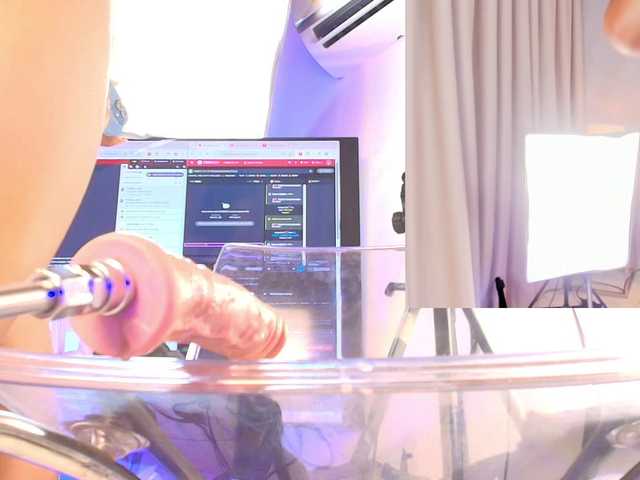 AlaiaMoretti's BongaCams show and profile