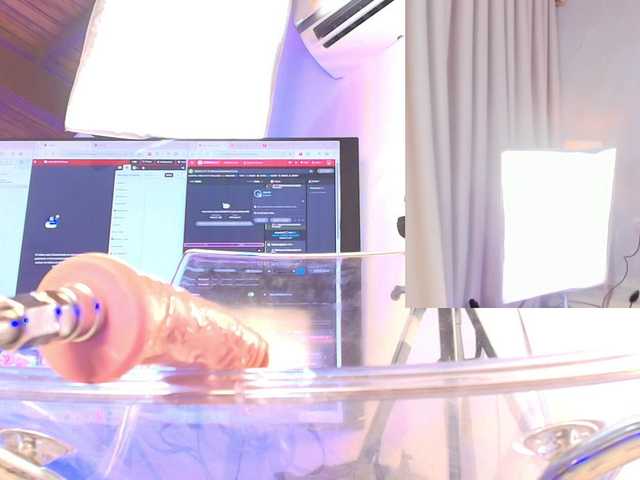 AlaiaMoretti's BongaCams show and profile