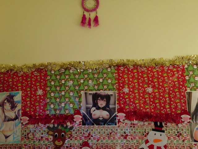 AlizeHentaiMeow's BongaCams show and profile