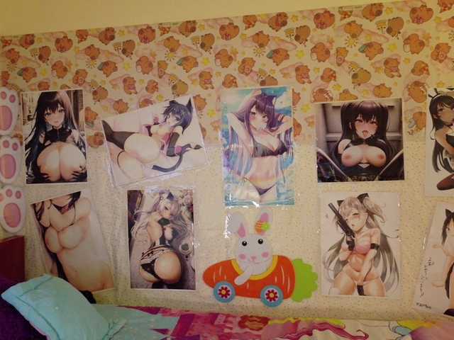 AlizeHentaiMeow's BongaCams show and profile