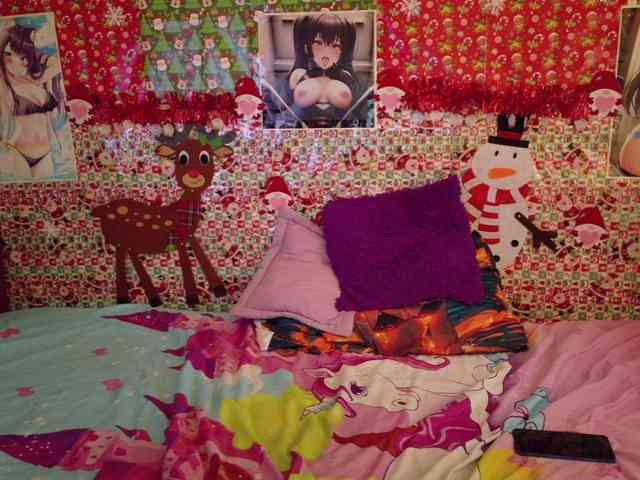 AlizeHentaiMeow webcam