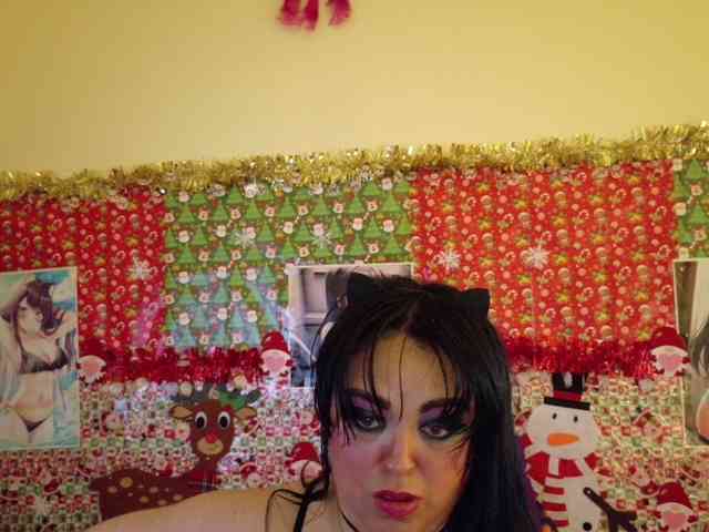 AlizeHentaiMeow webcam