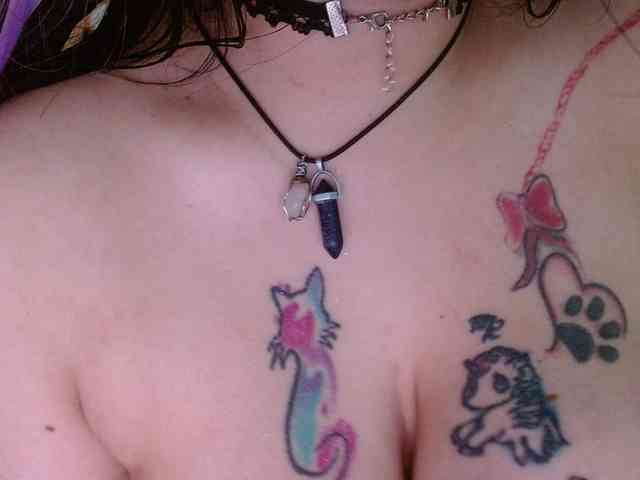 AlizeHentaiMeow webcam