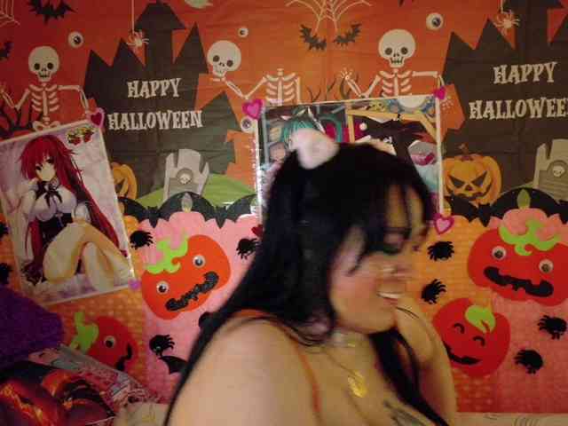 AlizeHentaiMeow webcam