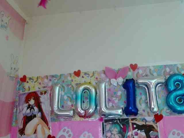 AlizeHentaiMeow webcam