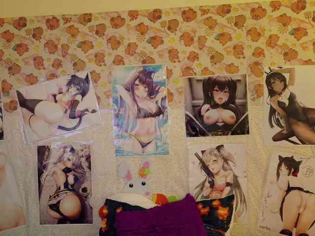 AlizeHentaiMeow webcam