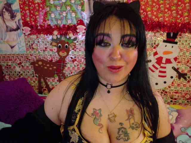 AlizeHentaiMeow webcam