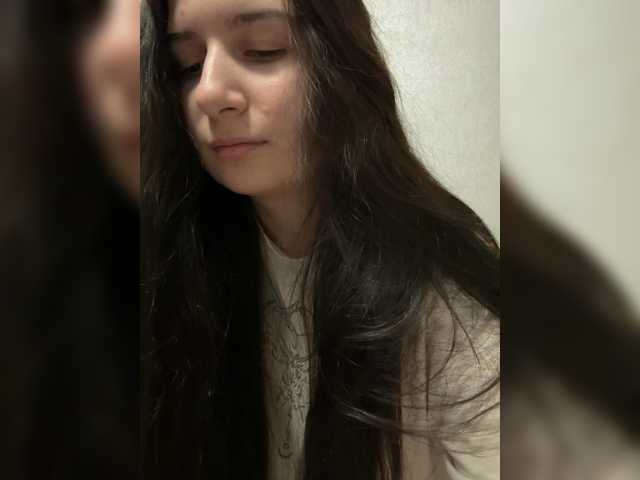 Alisia4's BongaCams show and profile