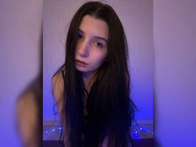 Alisia4's BongaCams show and profile