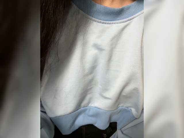 Alisia4's BongaCams show and profile