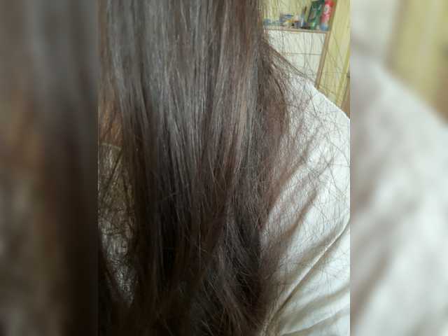 Alisia4's BongaCams show and profile