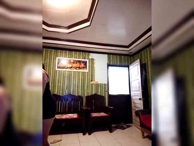 Sweet-Honey32 webcam