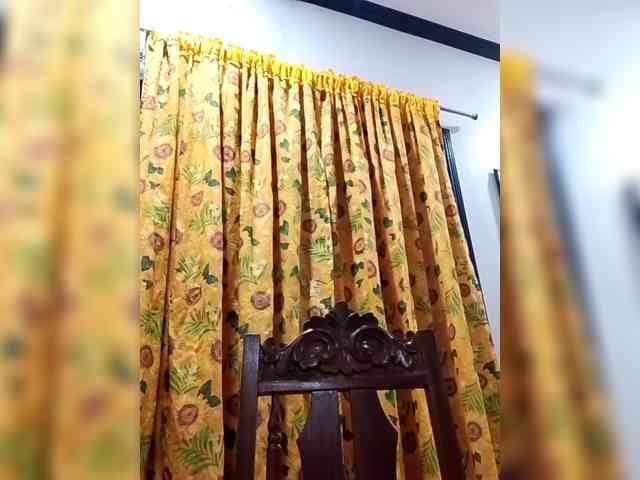 Sweet-Honey32 webcam