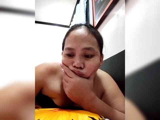 Sweet-Honey32 webcam