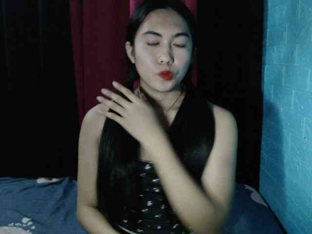 Hotkhloexxx