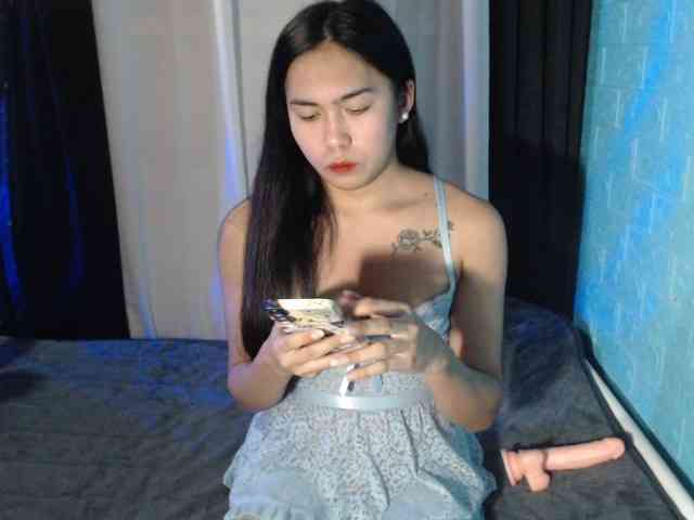 Hotkhloexxx Live Webcam on BongaCams