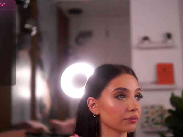 Amiraxsweet webcam