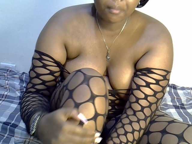 Vpretty224 webcam bongacams model stream image