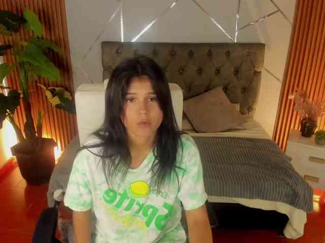 Sweet-kim webcam