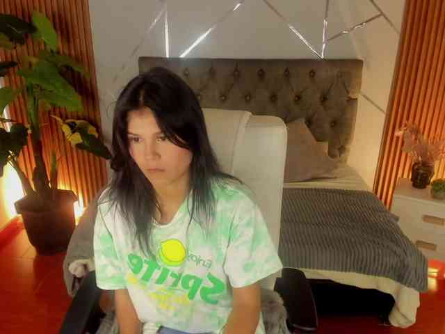 Sweet-kim webcam