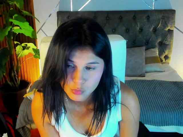 Sweet-kim webcam