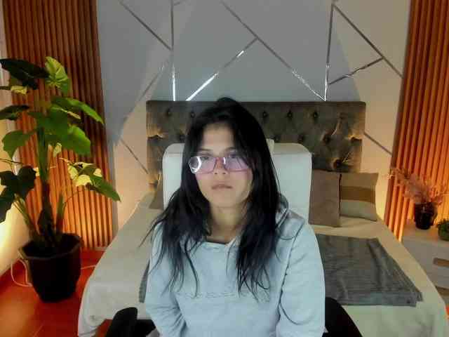Sweet-kim webcam