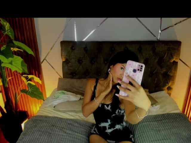 Sweet-kim webcam