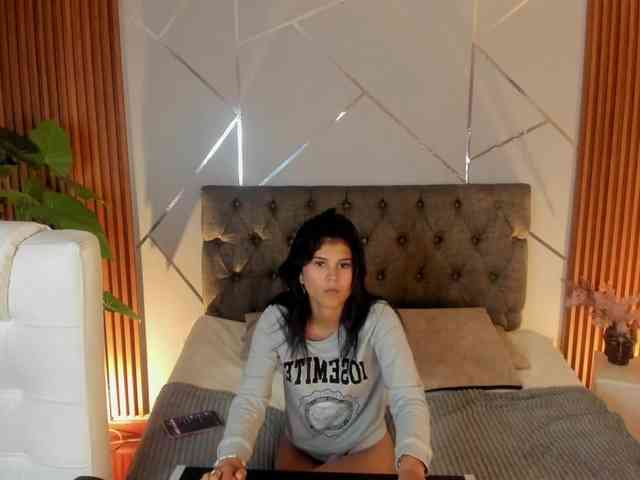 Sweet-kim webcam