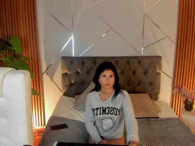 Sweet-kim webcam