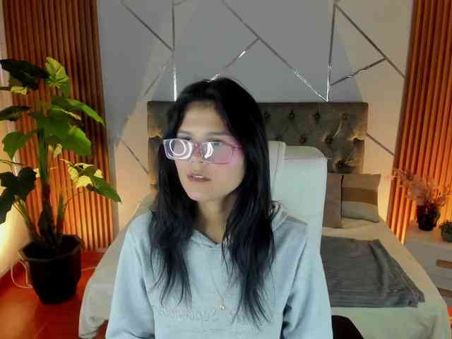 Sweet-kim webcam