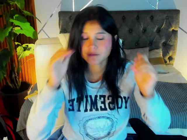 Sweet-kim webcam
