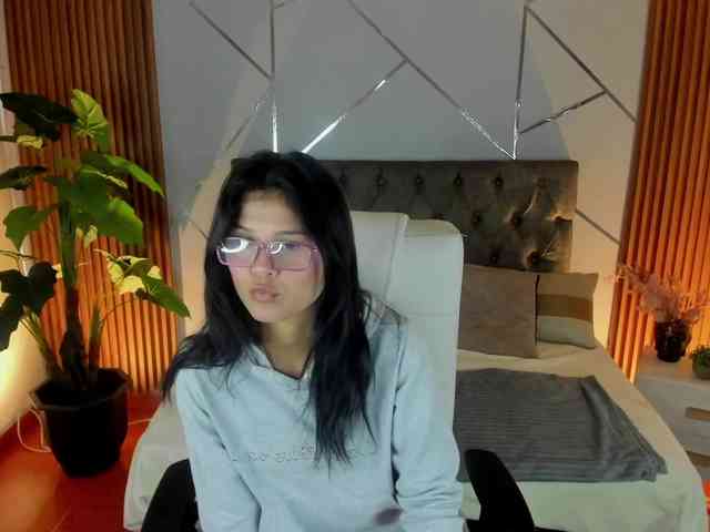 Sweet-kim webcam