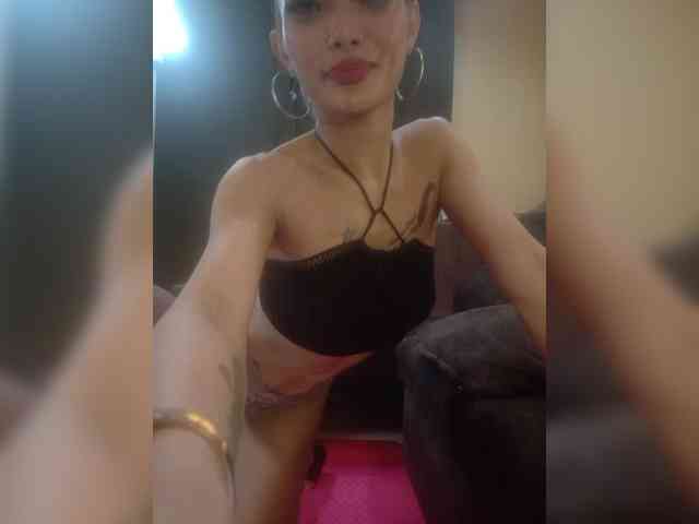 DarkDiamondxX webcam