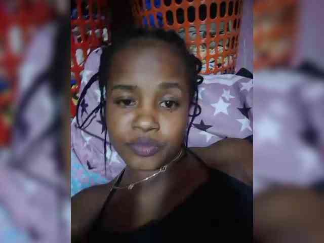flaviahh webcam