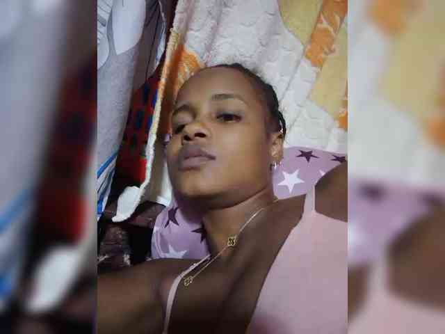 flaviahh webcam
