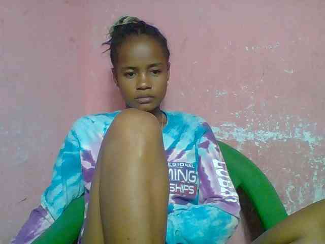 flaviahh webcam